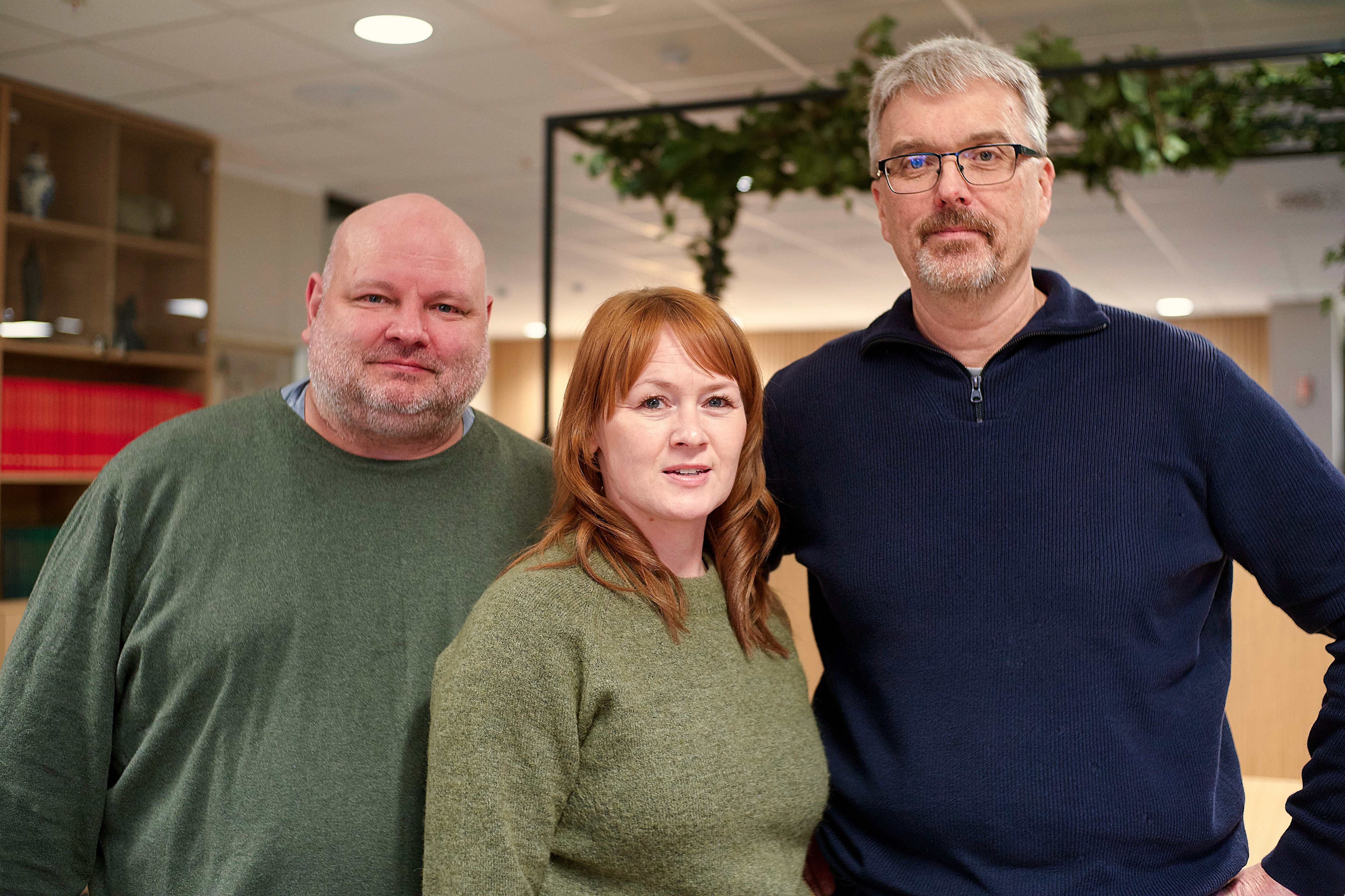 Steffen H&oslash;iland og J&oslash;rn Inge Hestnes sammen med sammen med nestleder i Fellesforbundet, Kine Asper Vistnes.